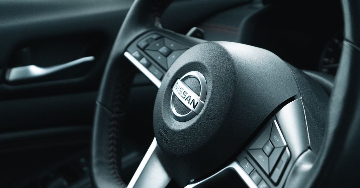 Nissan car key fob — A1 Summit Locksmith