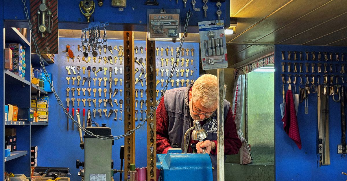 How Much Does a Locksmith Cost in NJ? A Summit Price Breakdown — A1 Summit Locksmith