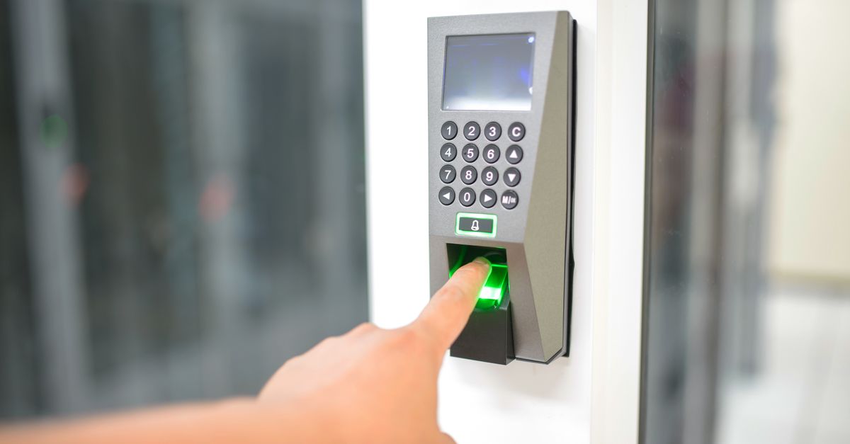 locksmith unlocking front door — A1 Summit Locksmith