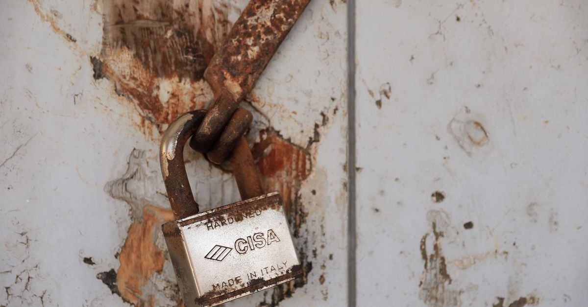 locksmith shop keys — A1 Summit Locksmith